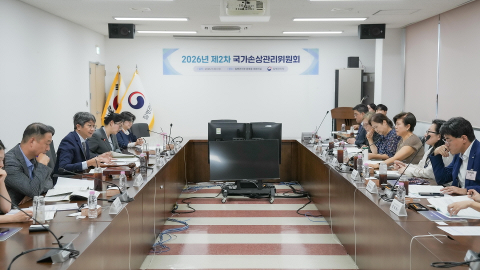 임승관 질병관리청장이 2026년 제2차 국가손상관리위원회에서 인사말을 하고 있다.