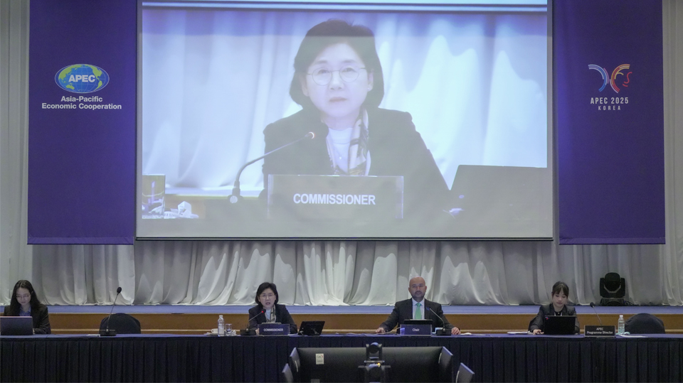 APEC 제1차 보건실무그룹회의 개최 (03.06.)_APEC 3일차 정책대화에서 개회사 하는 지영미 청장